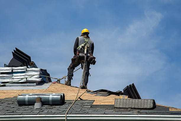 Professional Roofing technician working in Bowersville, OH